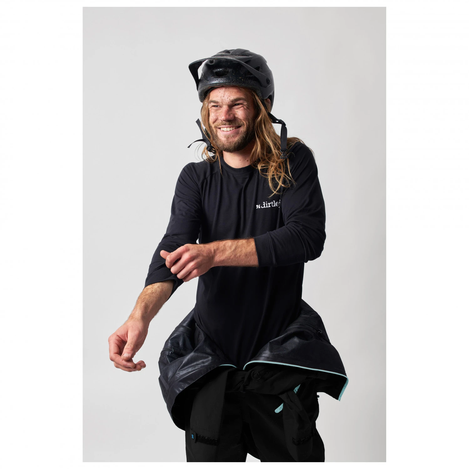 Dirtlej Dirtsuit Core Edition Blacklabel - Cycling Skinsuit 6 Dirtlej Dirtsuit Core Edition Blacklabel - Cycling Skinsuit - Image 6