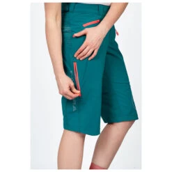 Endura Women's Singletrack Short II - Cycling Bottoms 8 Endura Women's Singletrack Short II - Cycling Bottoms -Outdoor Wear Store endura womens singletrack short ii cycling bottoms detail 4