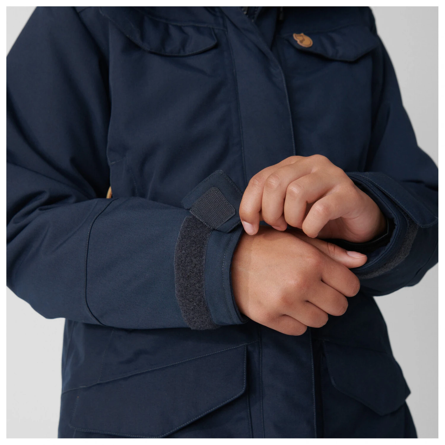 FJÄLLRÄVEN Women's Nuuk Parka - Coat 9 FJÄLLRÄVEN Women's Nuuk Parka - Coat - Image 9