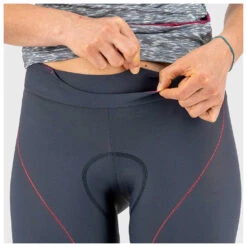 Karpos Women's Verve Evo Short - Cycling Bottoms 9 Karpos Women's Verve Evo Short - Cycling Bottoms -Outdoor Wear Store karpos womens verve evo short cycling bottoms detail 5