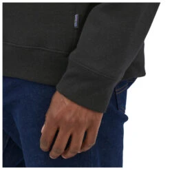 Patagonia Fitz Roy Icon Uprisal Crew Sweatshirt - Jumper -Outdoor Wear Store patagonia fitz roy icon uprisal crew sweatshirt jumper detail 4