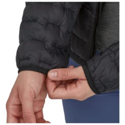 Patagonia Women's Micro Puff Hoody - Synthetic Jacket -Outdoor Wear Store patagonia womens micro puff hoody synthetic jacket detail 4