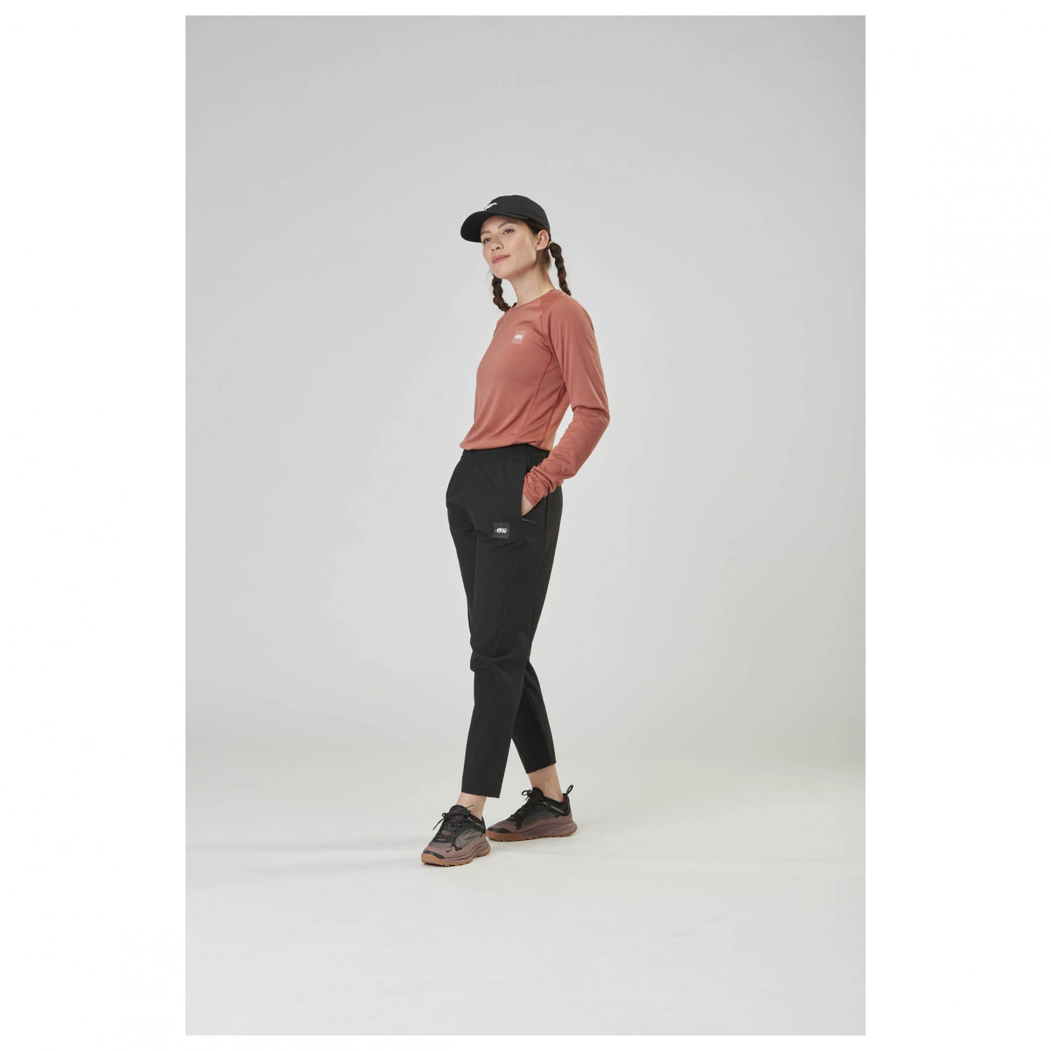 Picture Women's Tulee Stretch Pants - Tracksuit Trousers 3 Picture Women's Tulee Stretch Pants - Tracksuit Trousers - Image 3