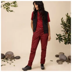 Women's Rider's Hybrid Trousers - Cycling Bottoms 9 Women's Rider's Hybrid Trousers - Cycling Bottoms -Outdoor Wear Store specialized fjaellraeven womens riders hybrid trousers cycling bottoms detail 3