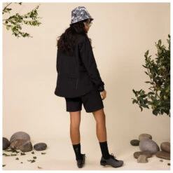 Women's Rider's Wind Jacket - Cycling Jacket 7 Women's Rider's Wind Jacket - Cycling Jacket -Outdoor Wear Store specialized fjaellraeven womens riders wind jacket cycling jacket detail 4