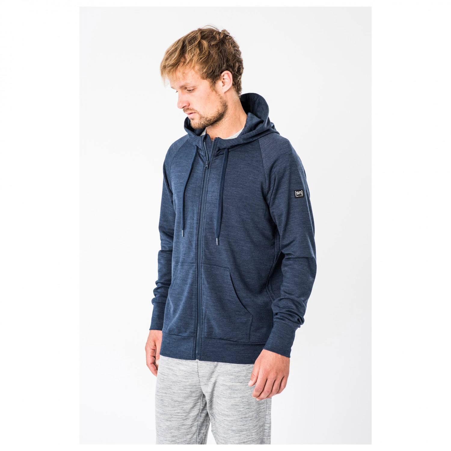 Super.natural Essential Zip Hoodie - Merino Hoodie 3 Super.natural Essential Zip Hoodie - Merino Hoodie - Image 3