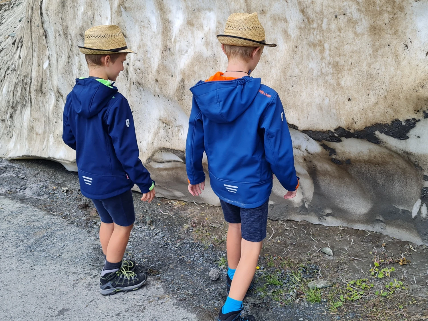 TROLLKIDS Kid's Trollfjord Jacket - Softshell Jacket 4 TROLLKIDS Kid's Trollfjord Jacket - Softshell Jacket - Image 4