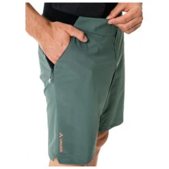 VAUDE Kuro Shorts - Cycling Bottoms -Outdoor Wear Store vaude kuro shorts cycling bottoms detail 3