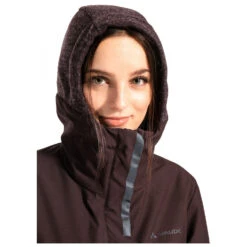 VAUDE Women's Cyclist Padded Jacket IV - Cycling Jacket 9 VAUDE Women's Cyclist Padded Jacket IV - Cycling Jacket -Outdoor Wear Store vaude womens cyclist padded jacket iv cycling jacket detail 5