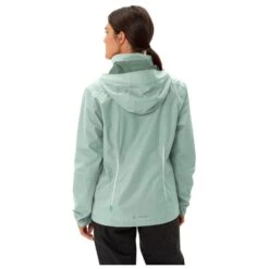 VAUDE Women's Escape Bike Light Jacket - Cycling Jacket 9 VAUDE Women's Escape Bike Light Jacket - Cycling Jacket -Outdoor Wear Store vaude womens escape bike light jacket cycling jacket detail 4
