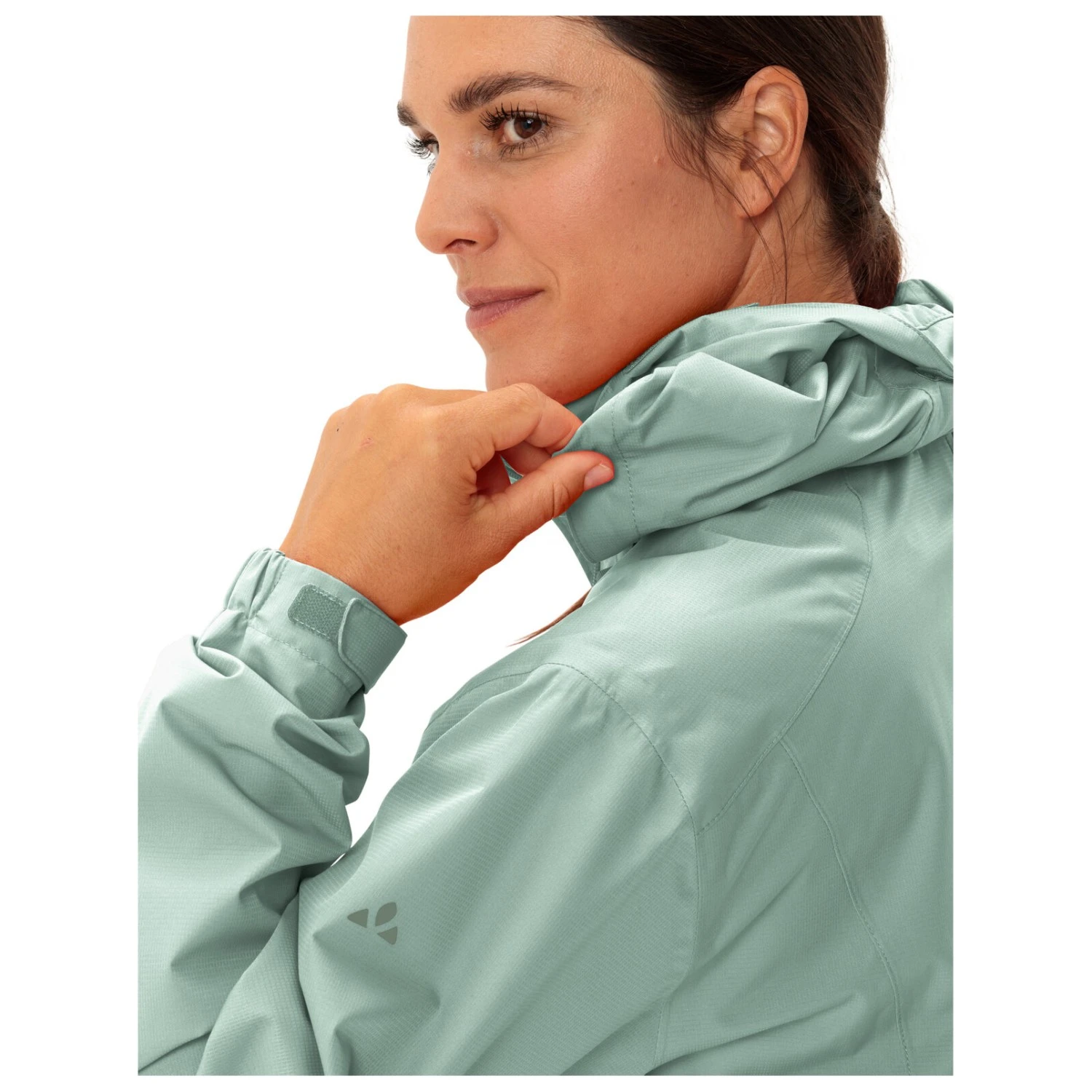 VAUDE Women's Escape Bike Light Jacket - Cycling Jacket 6 VAUDE Women's Escape Bike Light Jacket - Cycling Jacket - Image 6