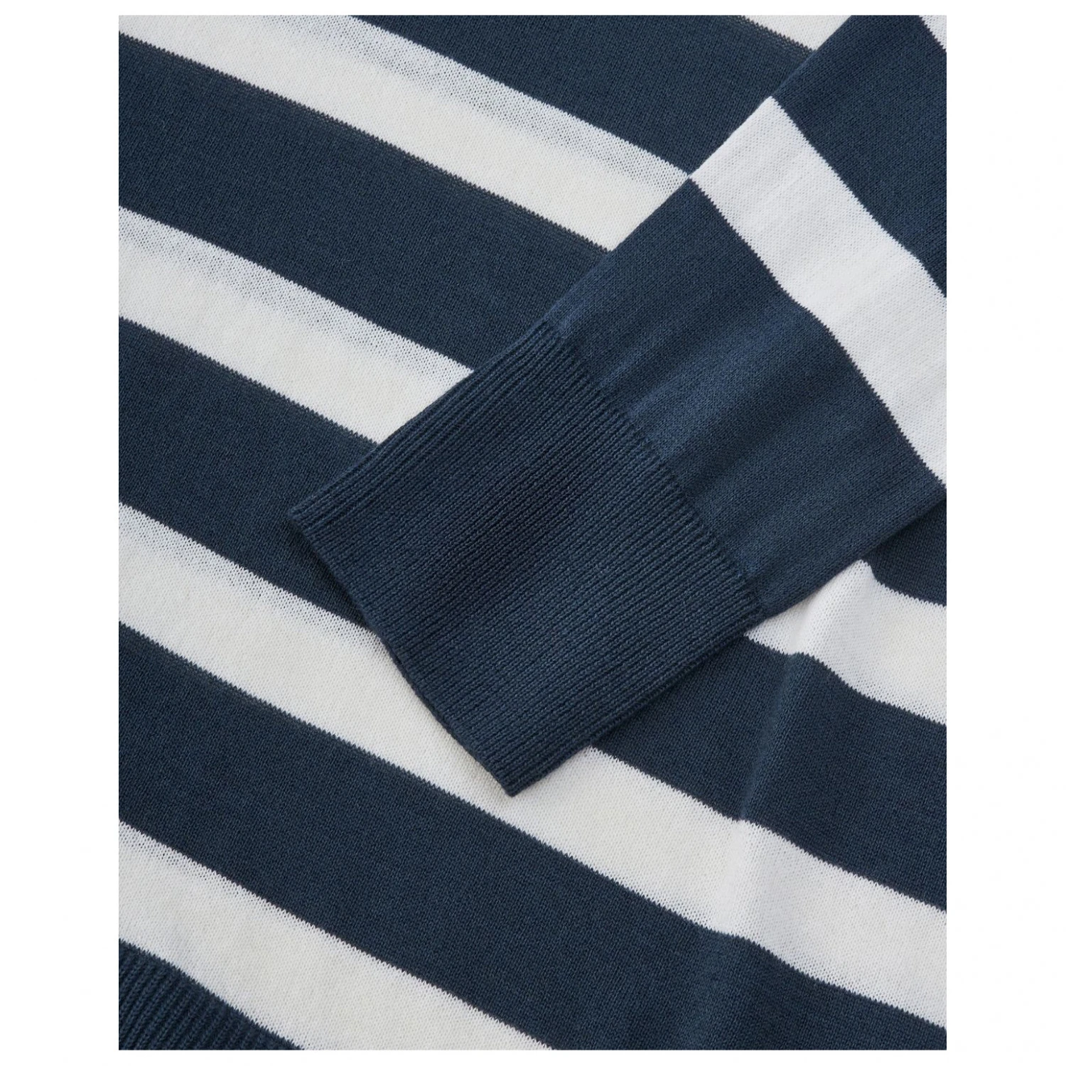 We Norwegians Women's Hjellestad Sweater - Wool Jumper 2 We Norwegians Women's Hjellestad Sweater - Wool Jumper - Image 2